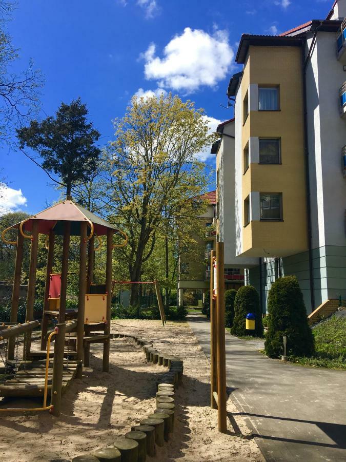 Apartamenty Na Zdrojowej - Visitopl Świnoujście Exteriör bild